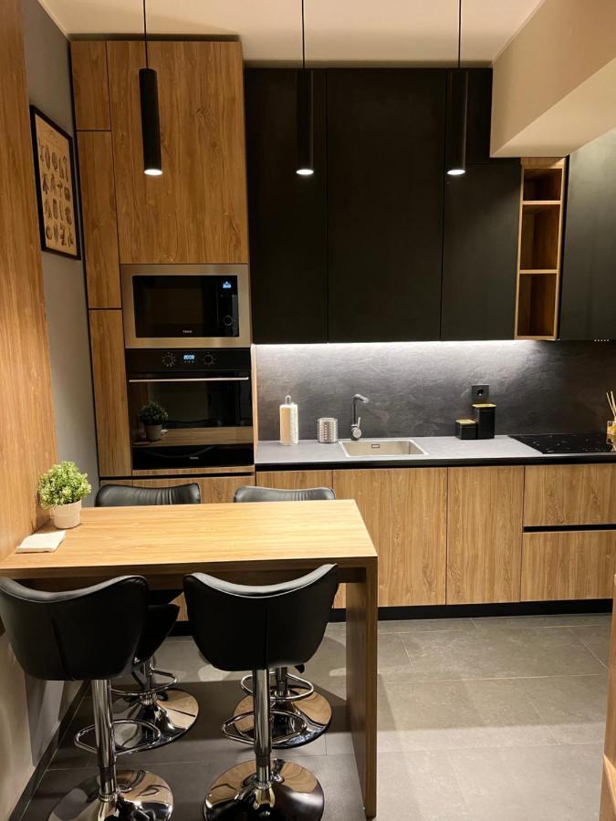 Ath Modern Homes - Luxury Apartment In The City Center Яш Екстериор снимка