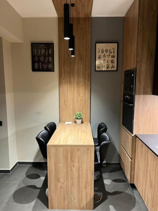 Ath Modern Homes - Luxury Apartment In The City Center Яш Екстериор снимка